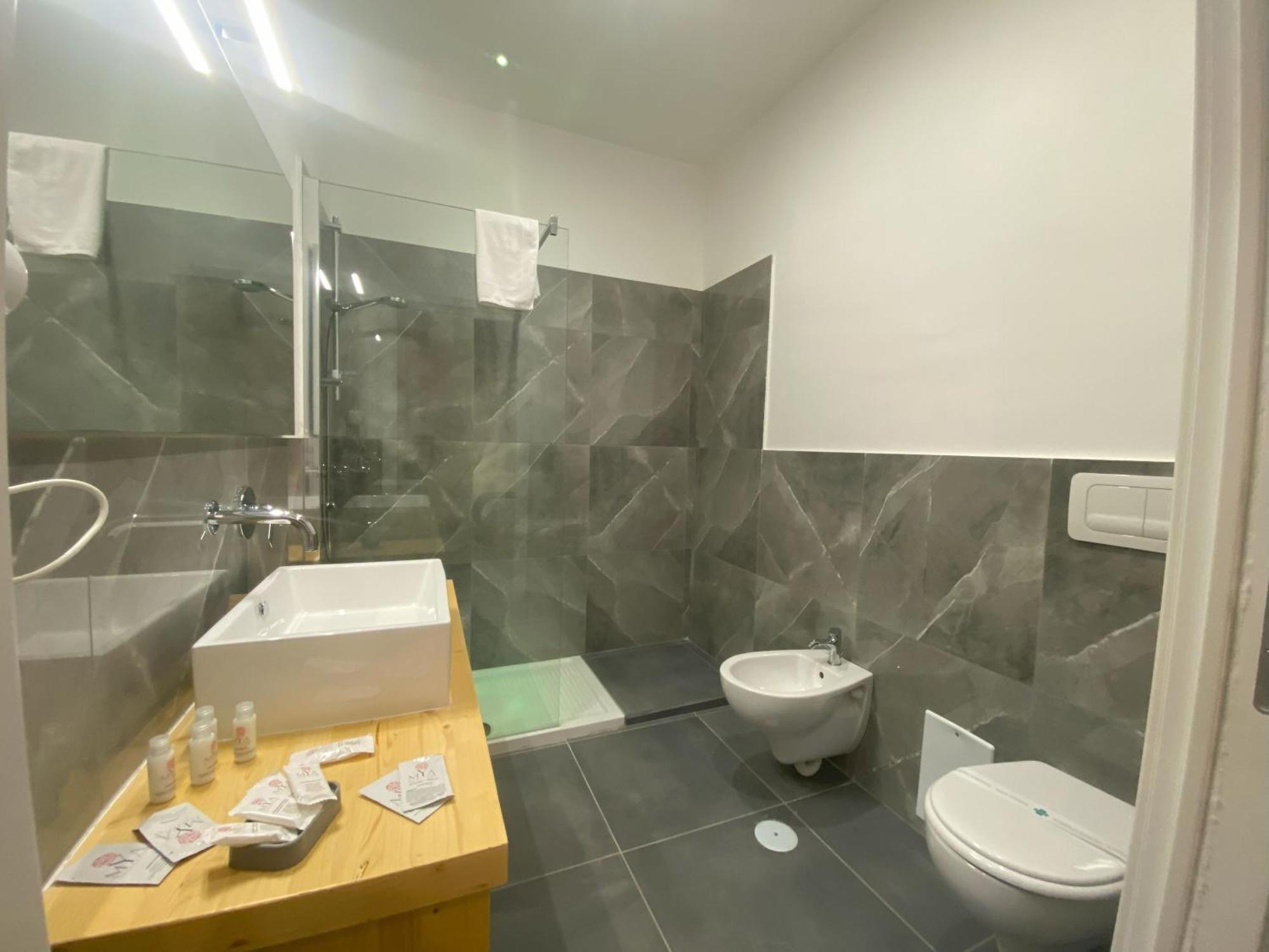 Be Italian Flat Sanfelice Hotel Napoli Eksteriør billede