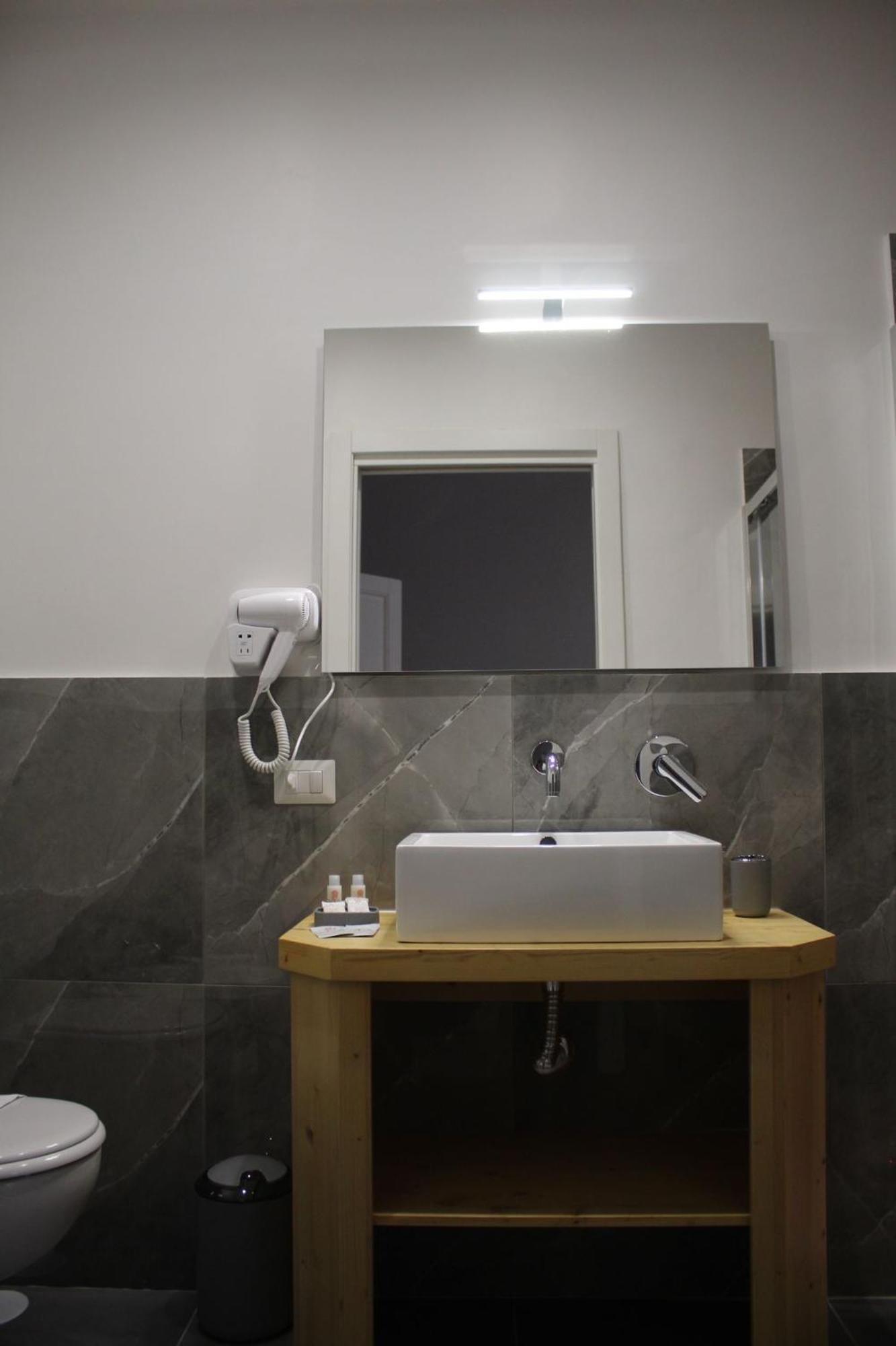 Be Italian Flat Sanfelice Hotel Napoli Eksteriør billede